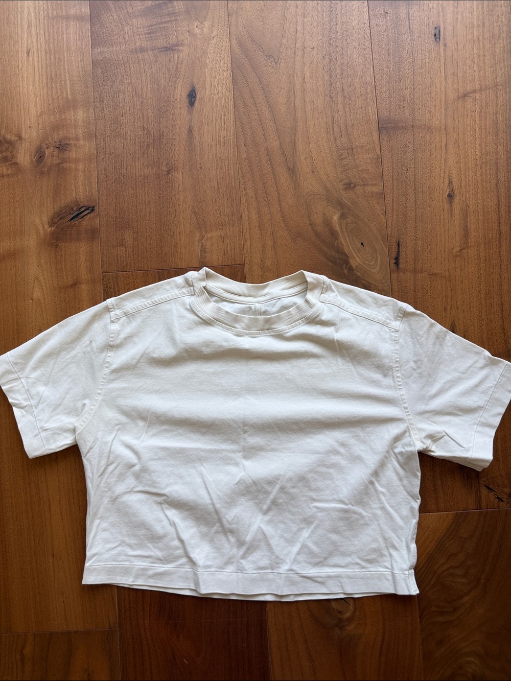 LULULEMON / All Yours Cream activewear, short sleeve crop top / S